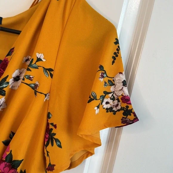 One Clothing Yellow with Magenta Flowers Summer/ Spring Dress, Size Small - Picture 5 of 11